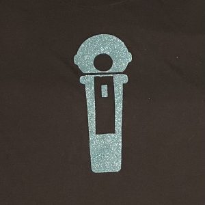 Ishues Mic Emblem T-shirt